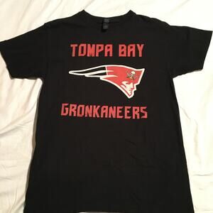 Rare Tompa Bay Gronkaneers SM  t-shirt NFL Tom Brady Rob Gronkowski